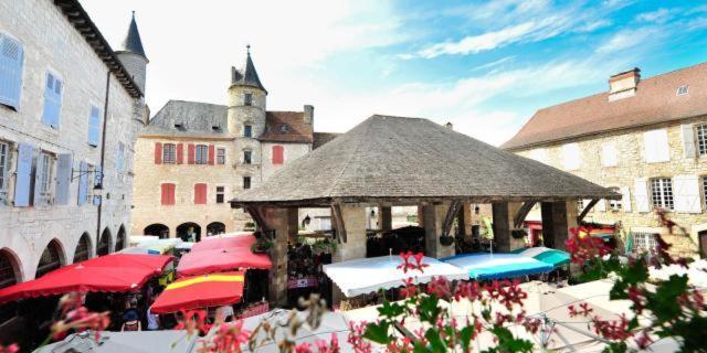 Floirac  Le Pigeonnier Maison De Caractere Logement 4 Personnes La Maisonnette Renovee Logement 2 Personnes מראה חיצוני תמונה