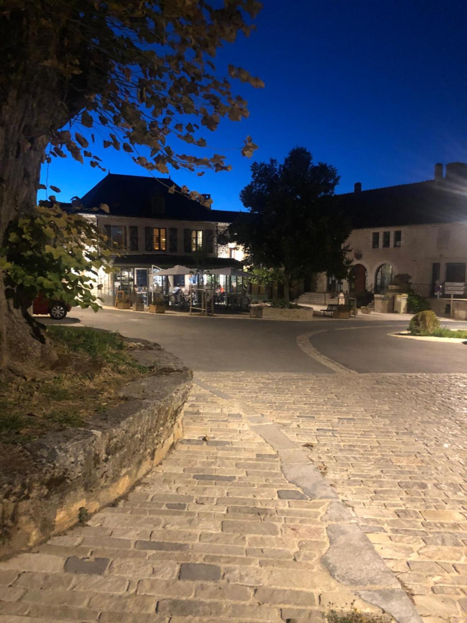 Floirac  Le Pigeonnier Maison De Caractere Logement 4 Personnes La Maisonnette Renovee Logement 2 Personnes מראה חיצוני תמונה